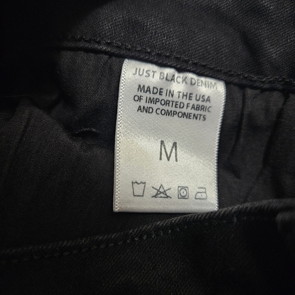 Just Black Denmin Mini Skirt! - Picture 3 of 7